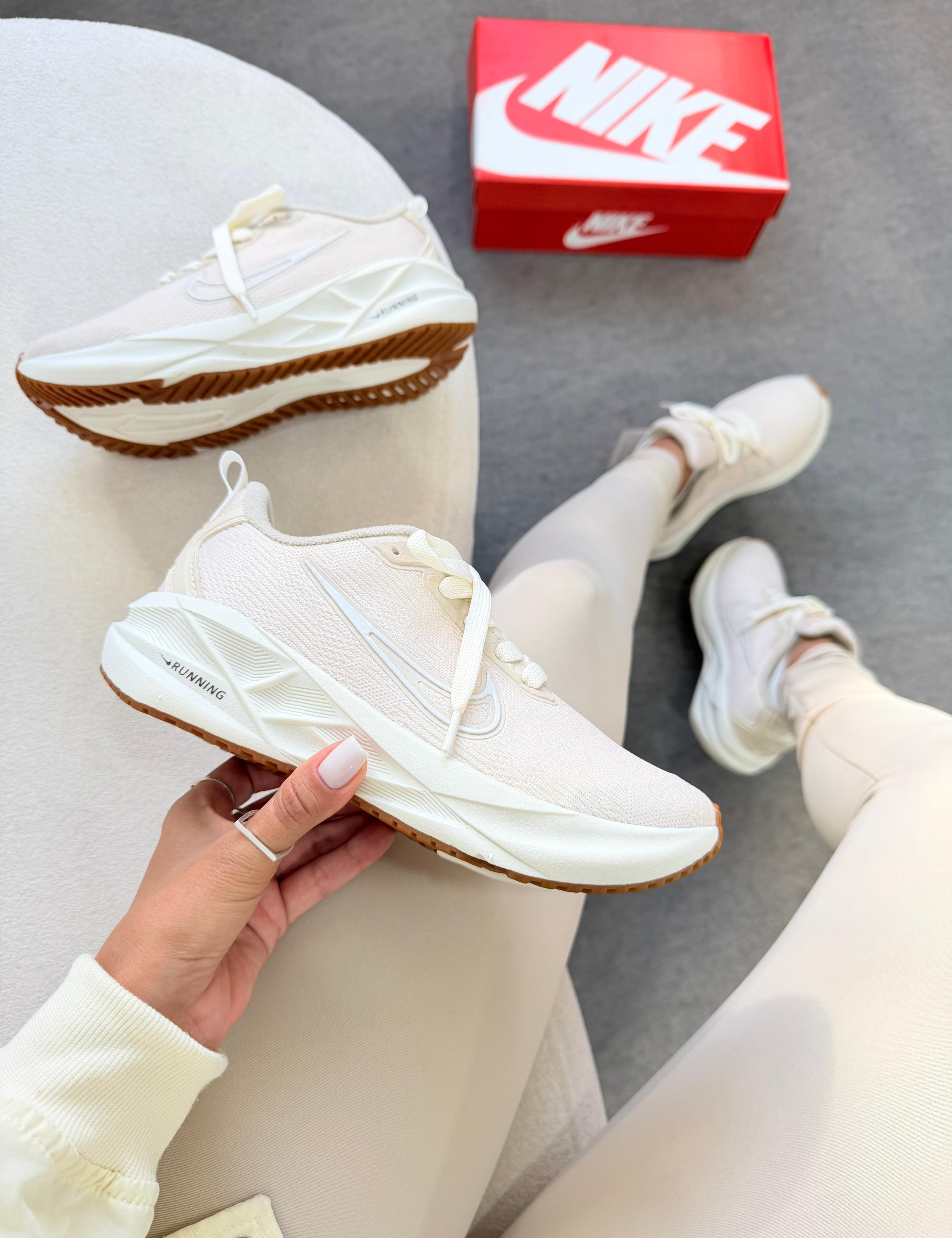 NIKE RUNNING BCO