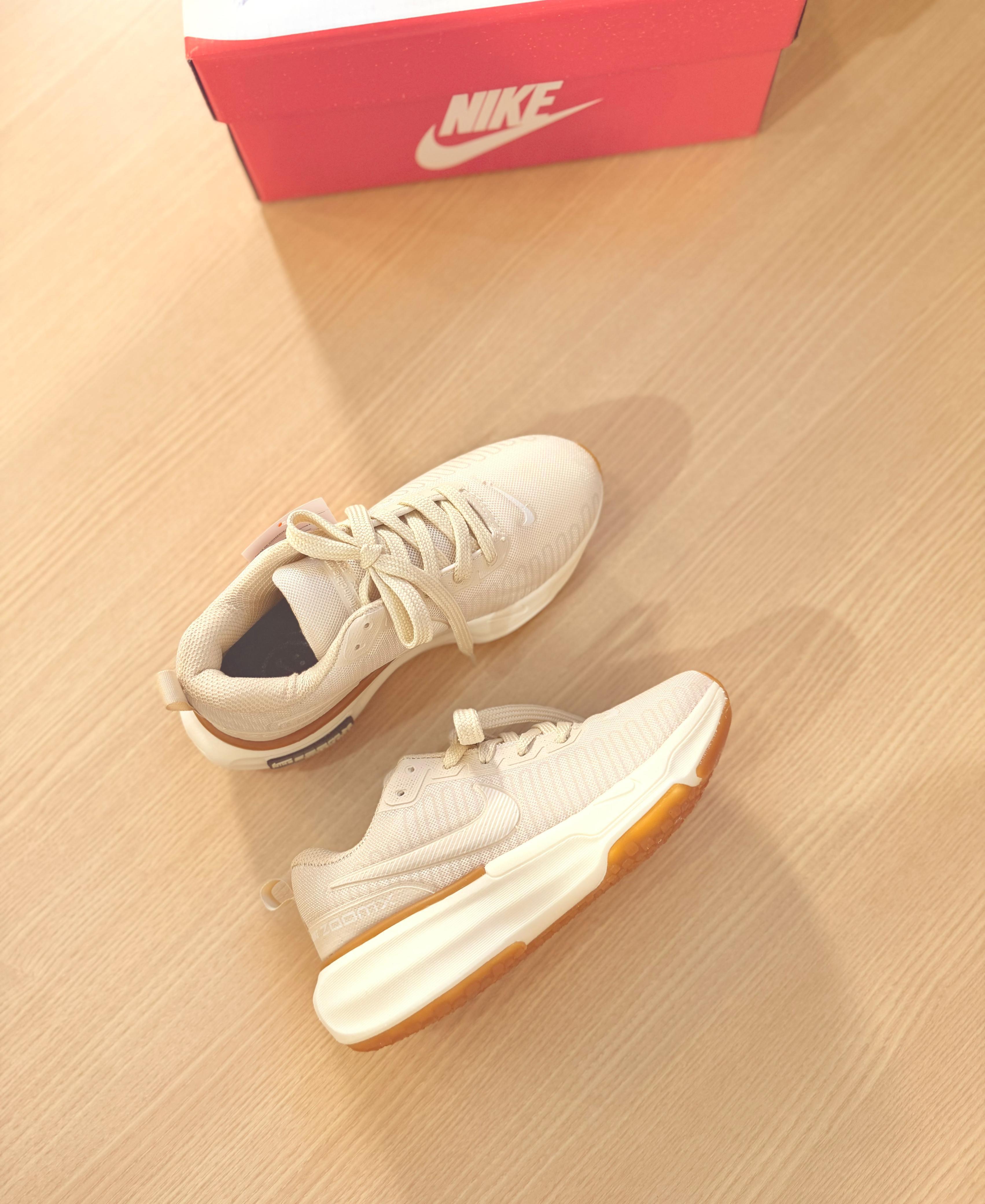 NIKE ZOOM INVINCIBLE RUN 3