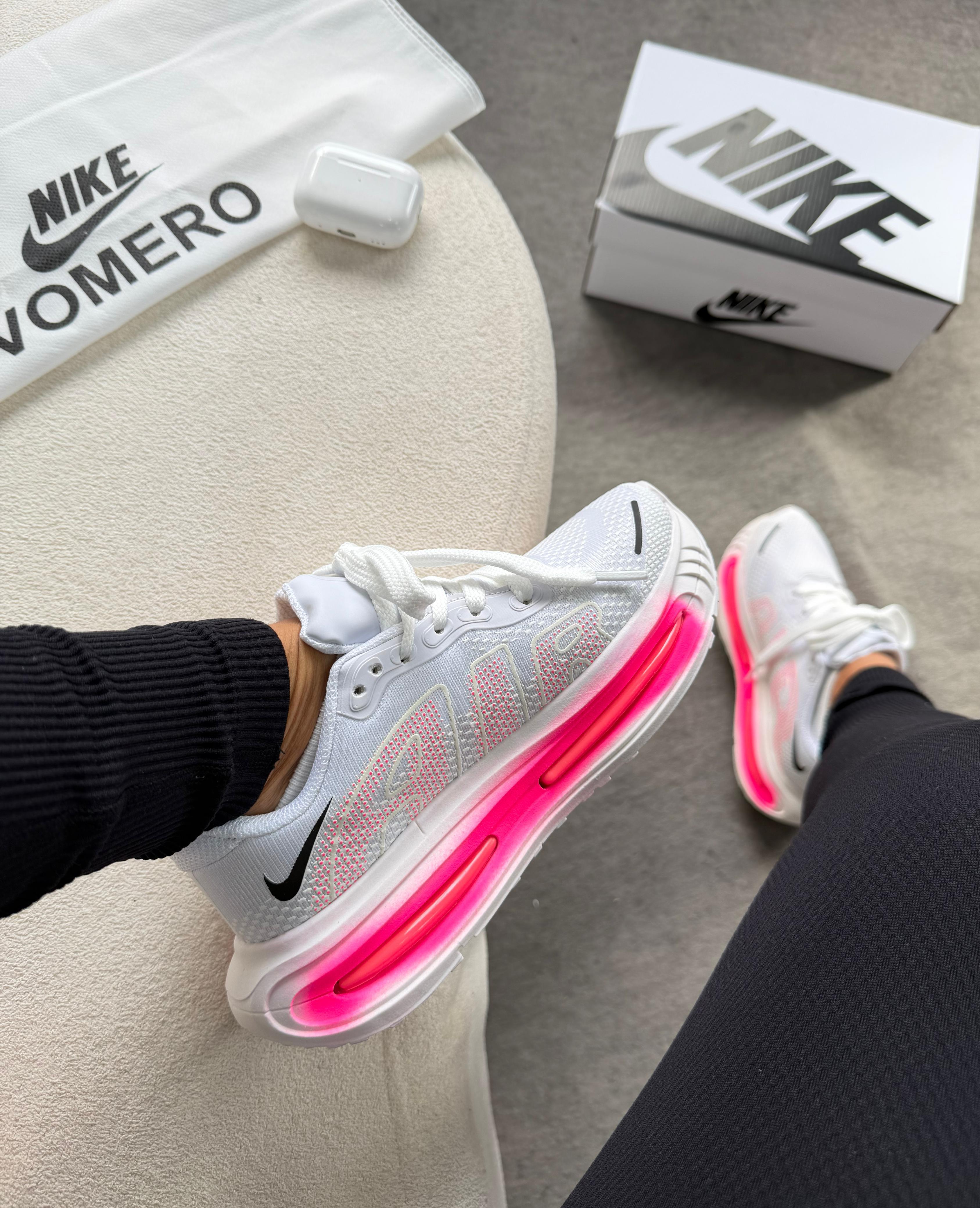 NIKE RUN VOMERO - SPORT
