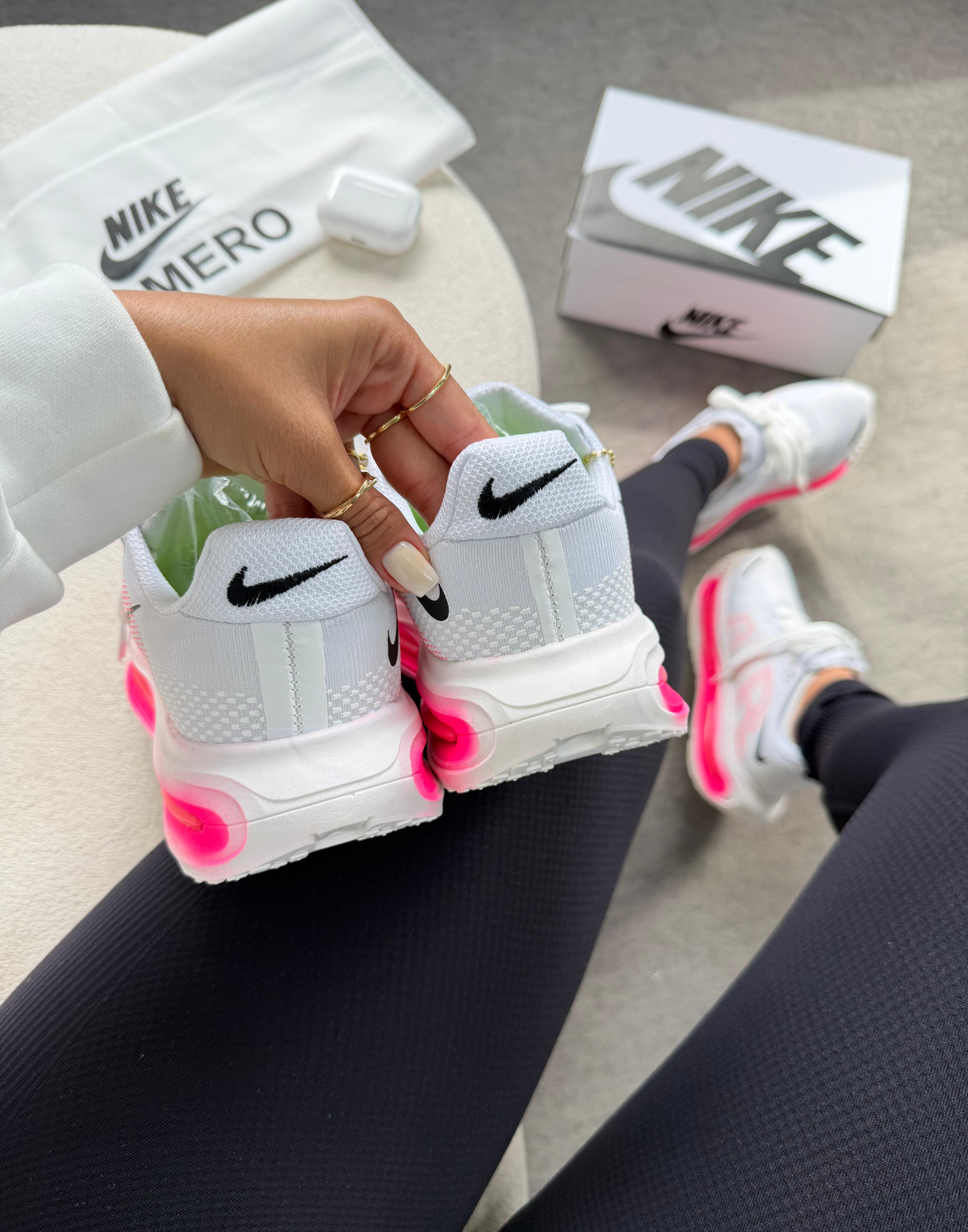 NIKE RUN VOMERO - SPORT